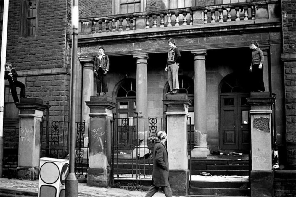 Statues Tish Murtha web res press use