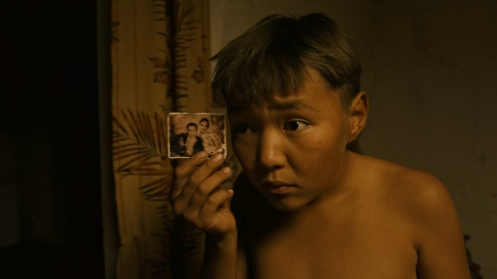 Copy of Still 1 BAURYNA SALU lower res