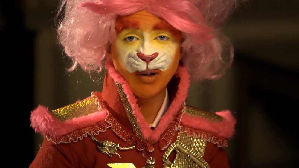 Rachel Maclean Lion and Unicorn2