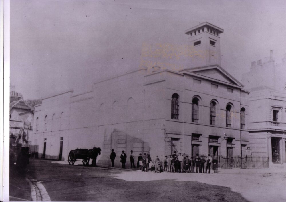 Fabrica original facade