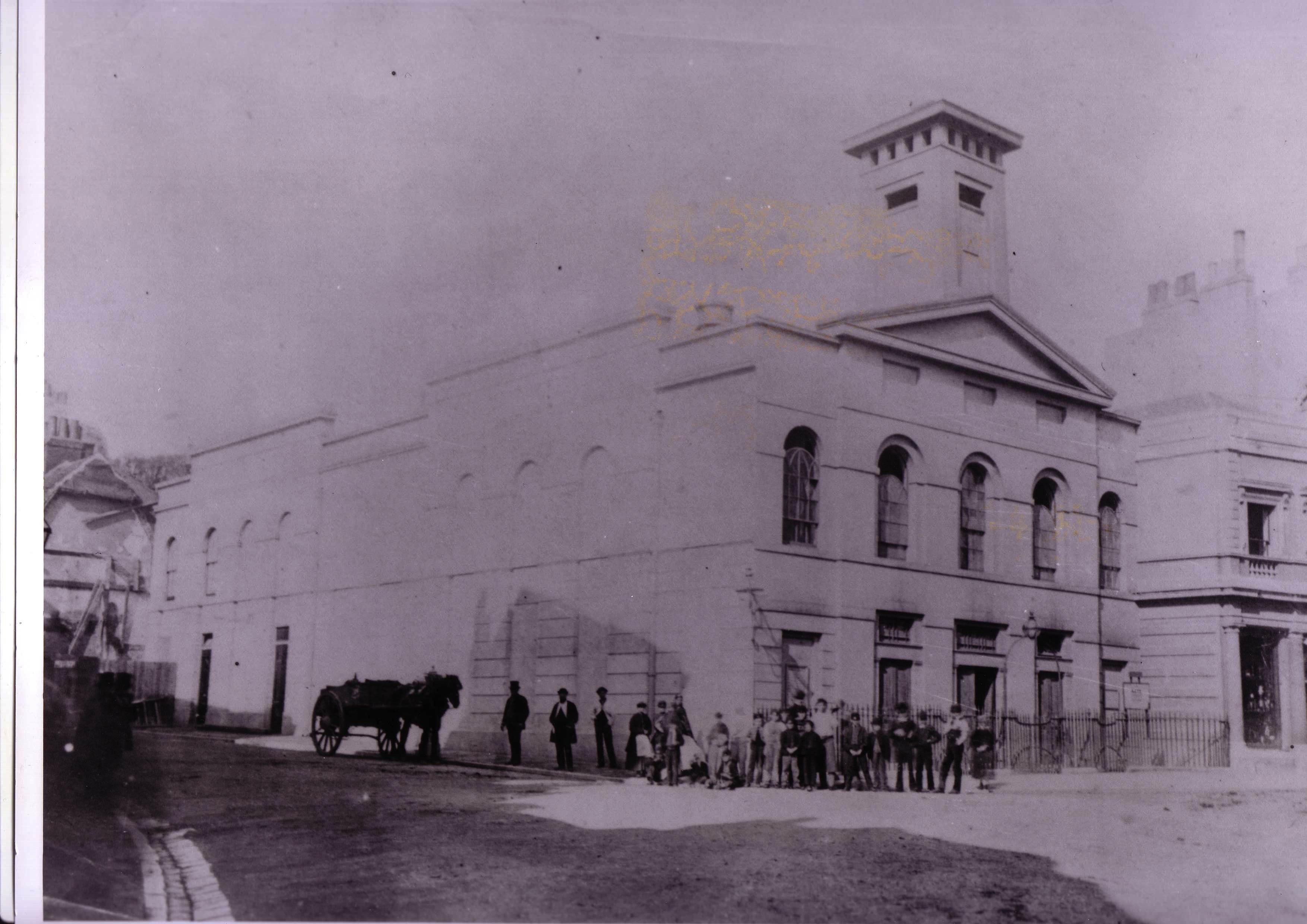 Fabrica original facade